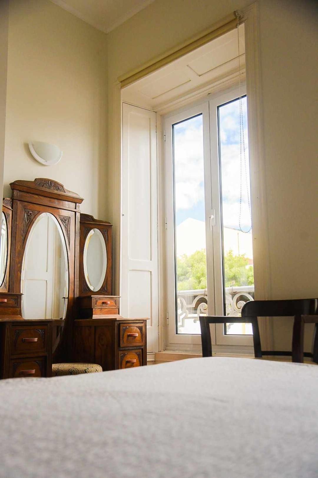 In53 Guest House Ponta Delgada  Luaran gambar